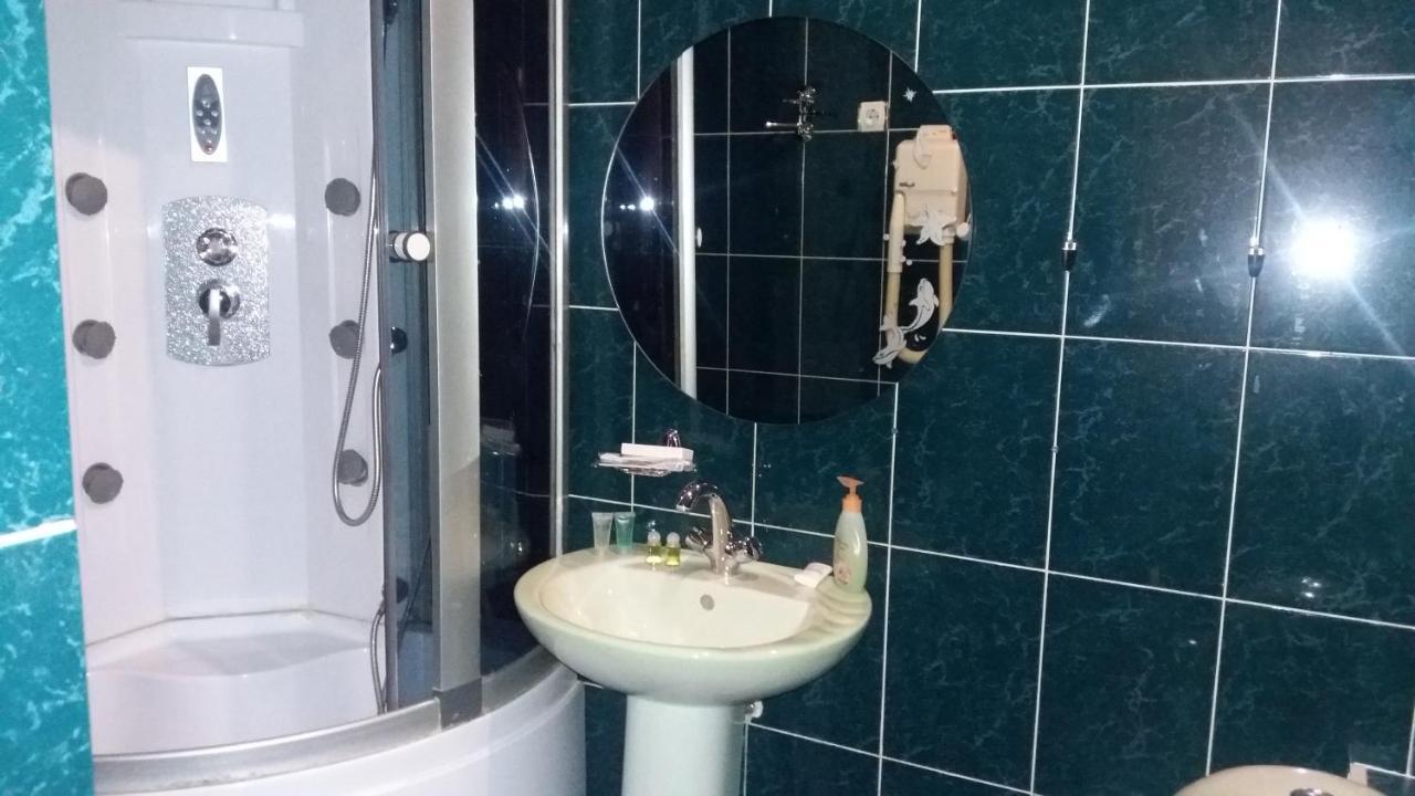 Saryarka Hotel アスターナ エクステリア 写真