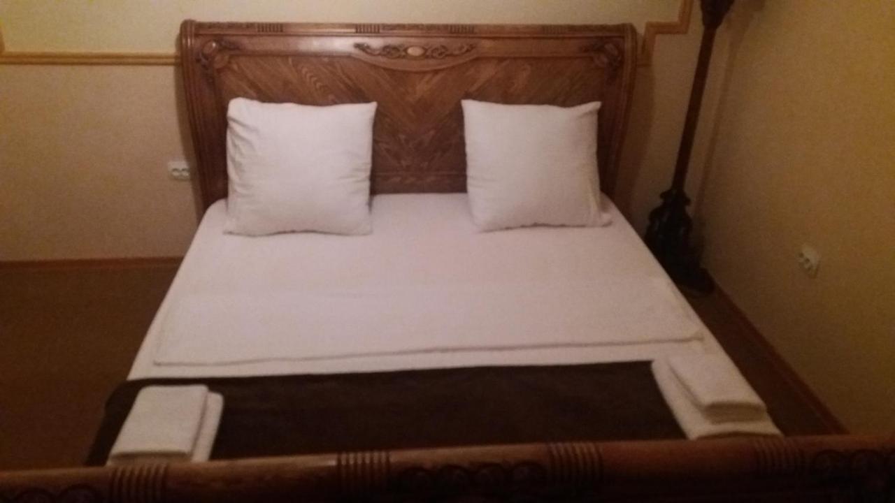 Saryarka Hotel アスターナ エクステリア 写真